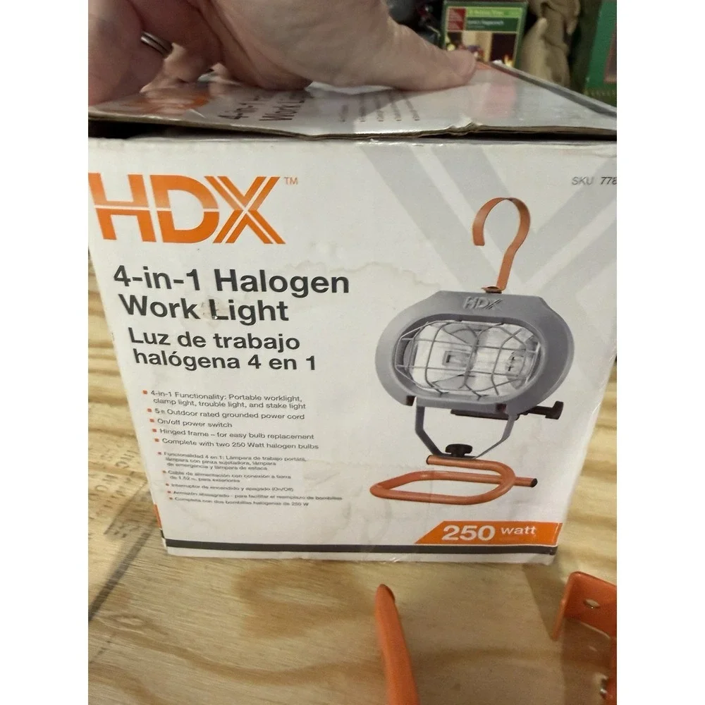 HDX 4-in-1 250W Halogen Work Light Portable Clamp Trouble Stake Light w/